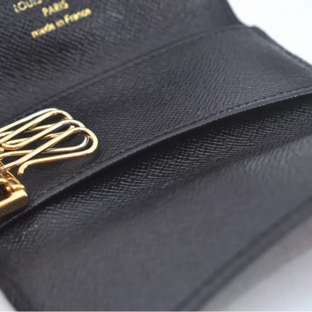 Auth Louis Vuitton Kabuki Monogram Multicles 4 Four Hooks Key Case. COLLECTORS🔥 - Picture 15 of 16